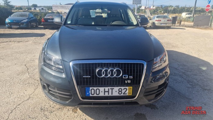 Audi Q5 3.0 tdi quatro